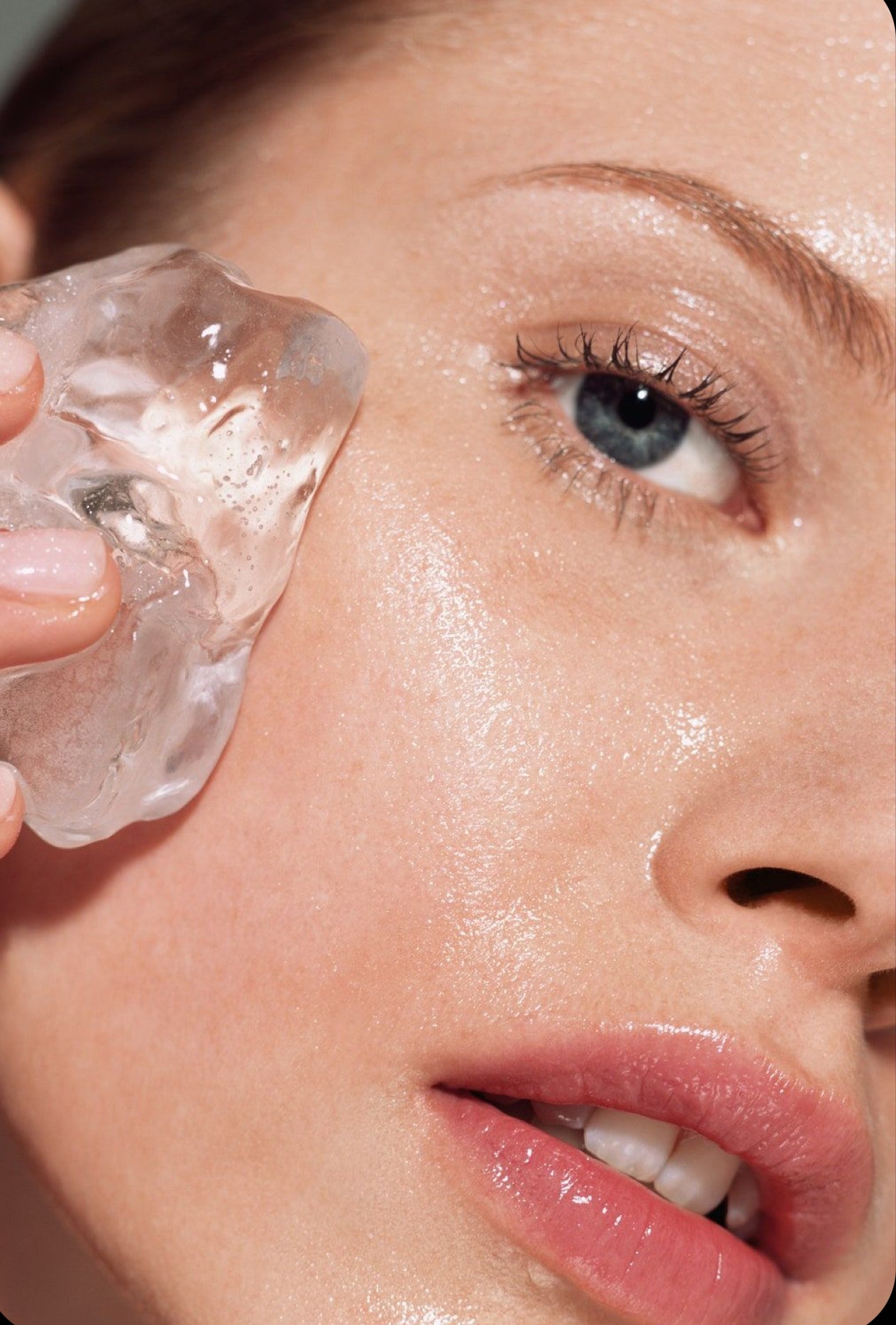 Découvrez le Skin-Icing : Le Secret des effets rafraîchissants sur votre peau